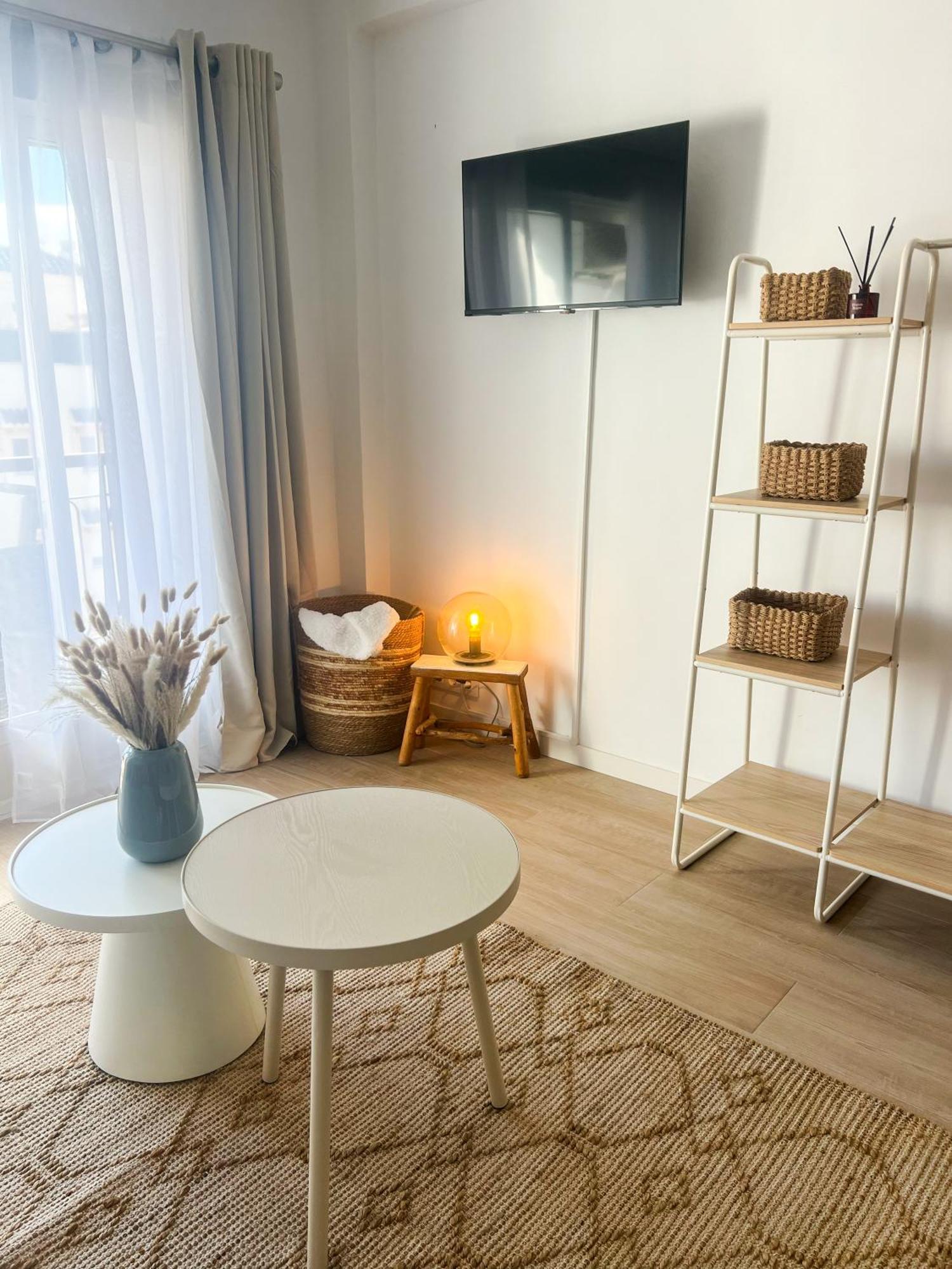 Studio Hola Arenal Platja de Larenal Exterior photo